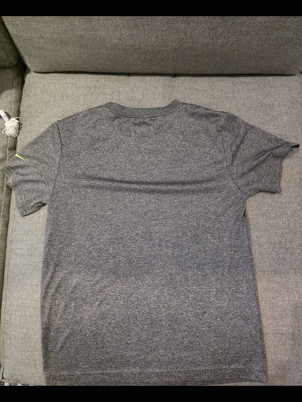 Nike Gray Dri-FIT Graphic Tee with Neon Accents Boys Size M 10-12yrs - Picture 4 of 4